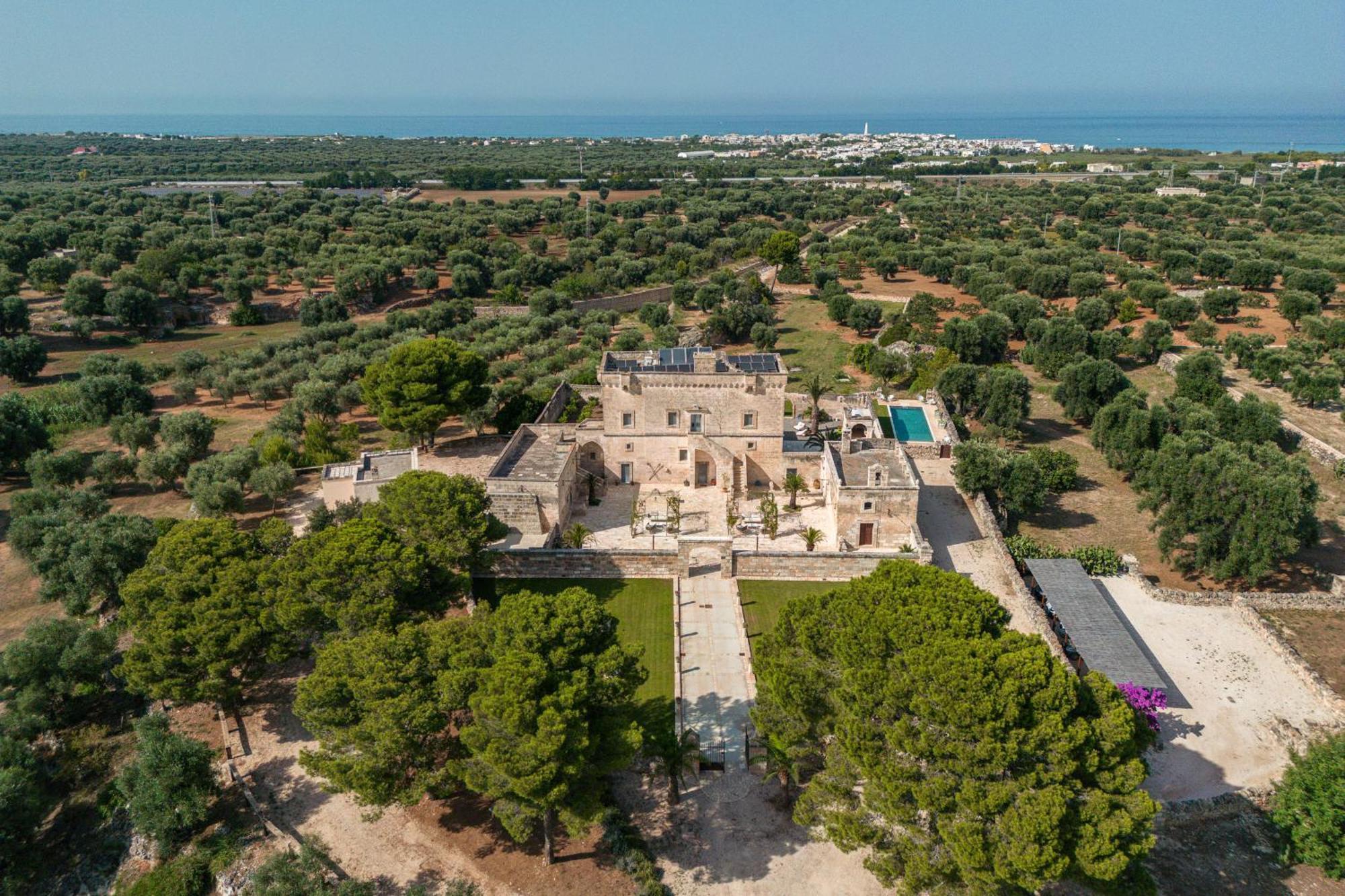 Masseria Torrelonga *